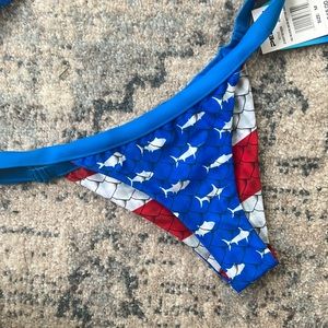 Pelagic reverseable bottoms. NWT